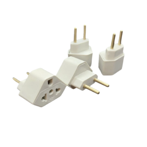 ADAPTADOR TOMADA TRIANGULAR (UND)